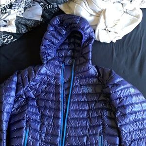 Mountain HardWear Packable puffy
